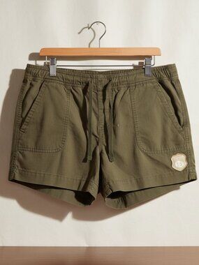 Culture Counter Casual Short, 5" Inseam, Size Large - Army Green.